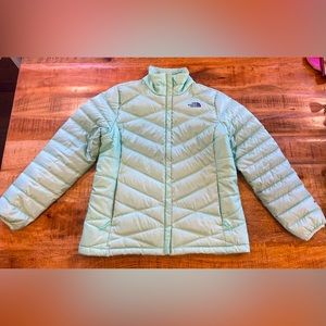 Women’s North Face puffer, size L